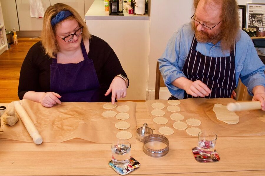 London: Traditional Pork Pie Cookery Class - The best part: eating the pies warm