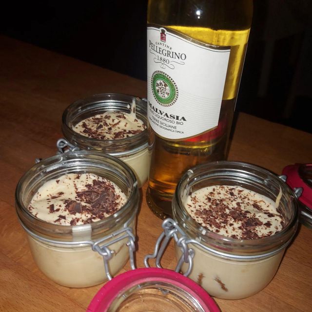 Lucca: Traditional-Traditional Cooking Class cuisine course - Tiramisu made from scratch