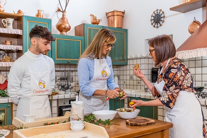 Lucca Walking Tour & Traditional Cooking Class with Wine - What you may eat and drink