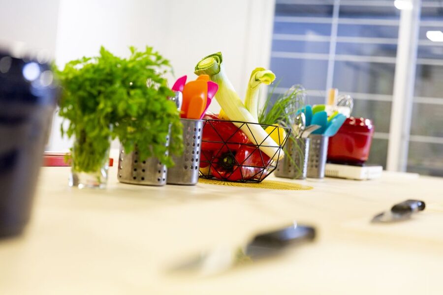 Madrid: 10 Tapas 2.5-Hour Cooking Class - Cooking Spain one tapa at a time