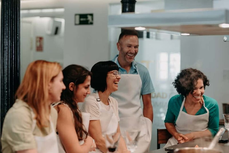 Madrid: Paella & Tapas Cooking Class and Market Visit - Key points to know before booking