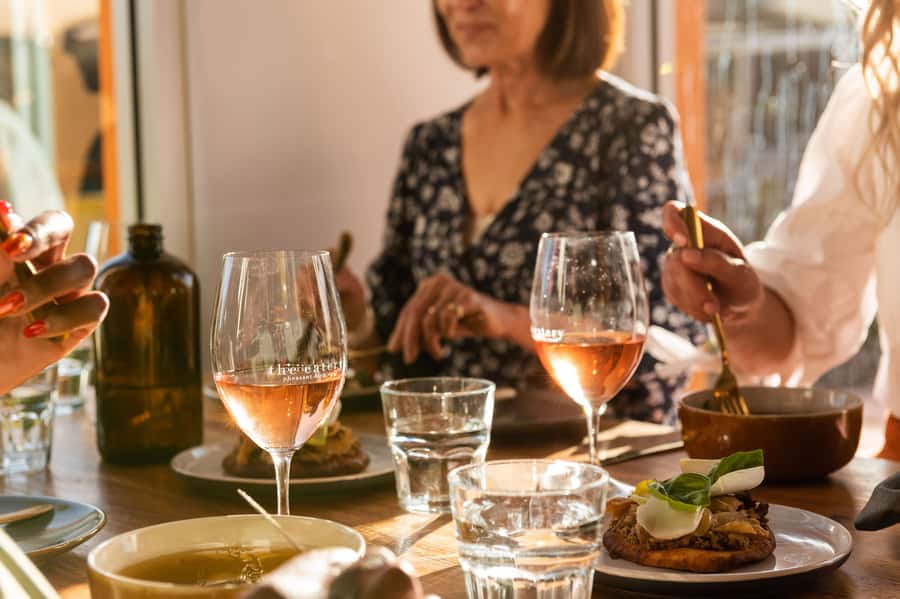 Maggie Beer's Farm: Cooking Demonstration with Lunch & Wine - Who should book this experience?