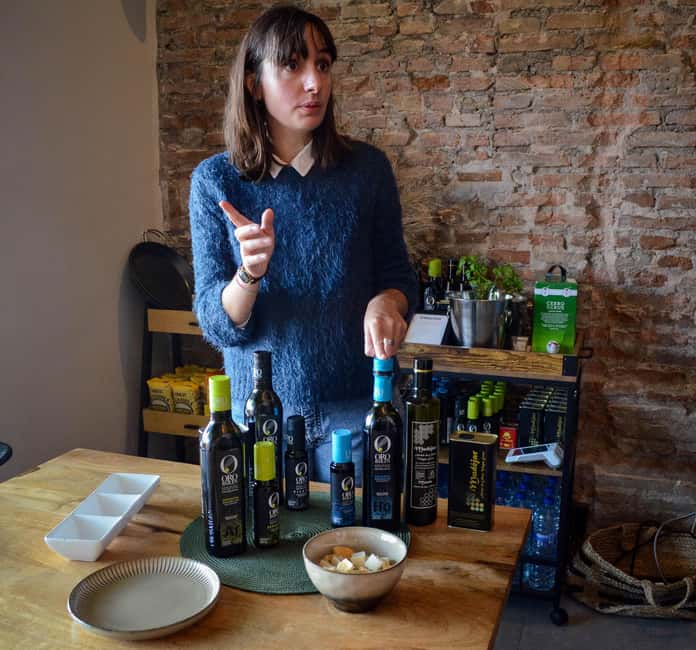 Malaga: Authentic Paella Cooking Class with Sangría - Starting at Atarazanas Market in Malaga