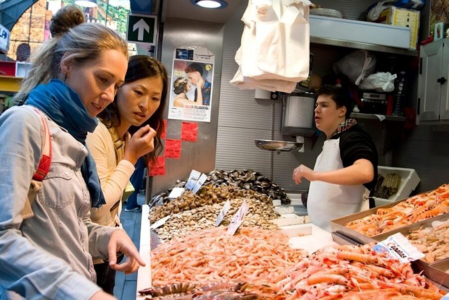 Malaga: Authentic Paella Cooking Class with Sangría - Sangría and regional wine make it social