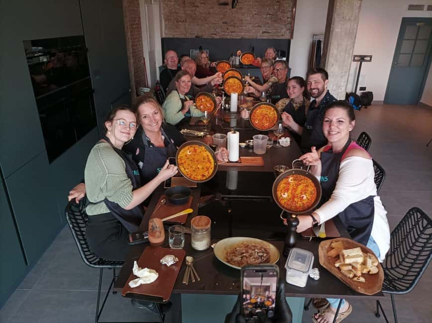 Malaga: Authentic Paella Cooking Class with Sangría - Who should book this Malaga cooking class?