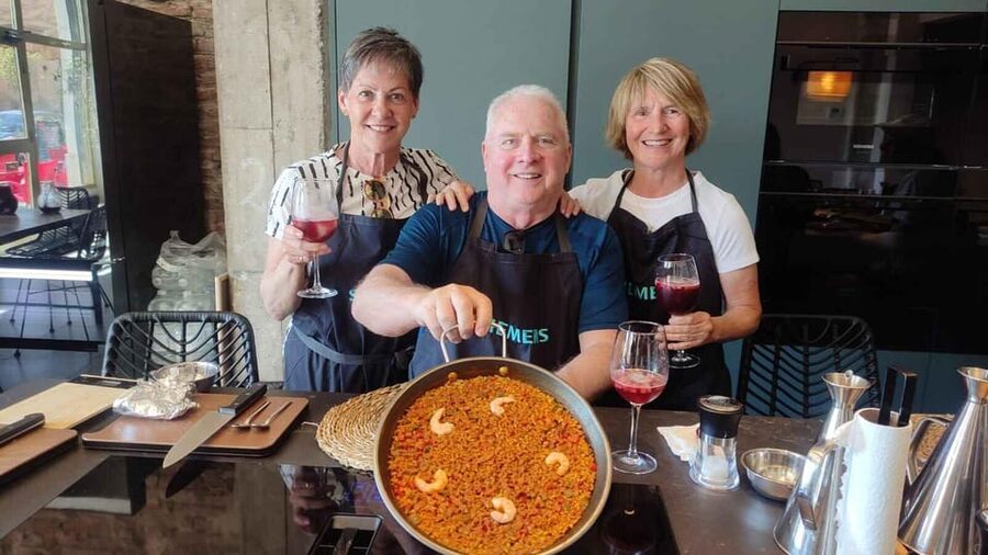 Málaga: Paella and Sangria Cooking Class with Market Visit - Key points to know before booking
