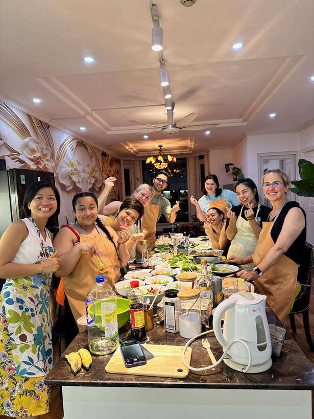 Mama Lan's Home Cooking Class with 30+ Years of Experience - Key points about Mama Lan’s kitchen