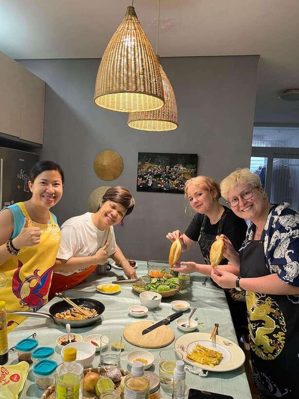 Mama Lan's Home Cooking Class with 30+ Years of Experience - Choosing your three-course menu