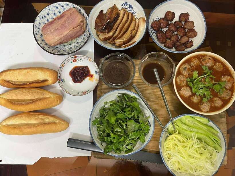 Mama Lan's Home Cooking Class with 30+ Years of Experience - Practical booking details