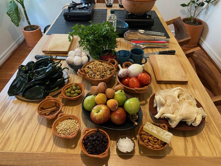 Market tour, cooking class & three-course Mexican feast - What the $180 price includes