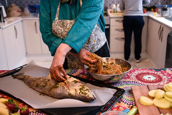 Market Tour & Moroccan Cooking Class in Casablanca with Transfers - What you may cook and eat