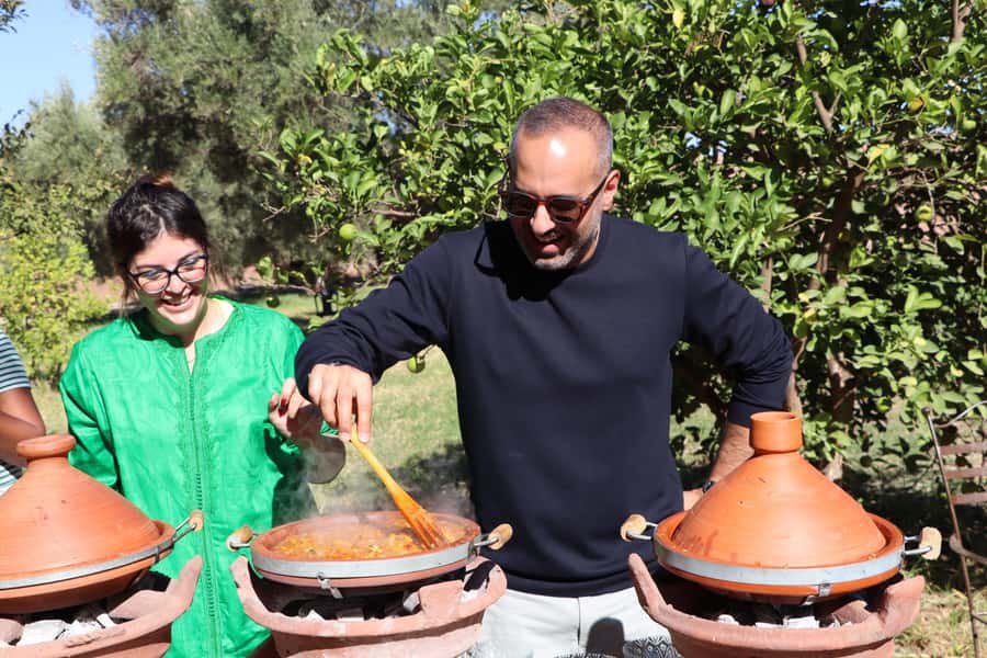 Marrakech: Authentic Moroccan Cooking Class in a Farm - Leaving Marrakech for a farm kitchen