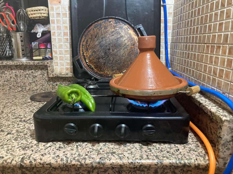Marrakech: Moroccan Cooking Class with Local Chef - Entering Riad Black Doors