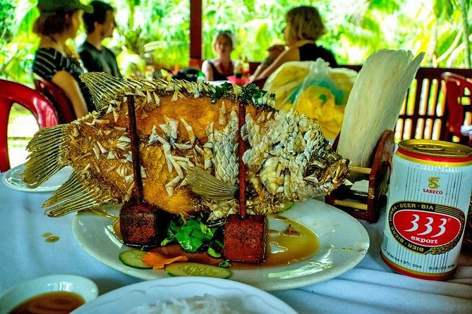 Mekong Delta 4 Islands, TukTuk, Boat, Try Khot Cake Local Cooking - Motorboat travel across the Mekong
