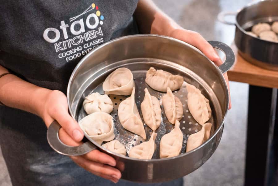 Melbourne: Chinese Dumpling Cooking Class with a Drink - Key points to know before booking