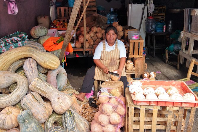 Mexican Cooking Class & Market Tour with a Professional Chef - Pickup, timing, and group details