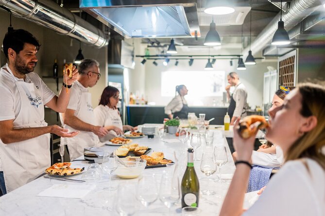 Milan Cooking Class: Authentic Pizza & Gelato Making - Five useful things to know before booking