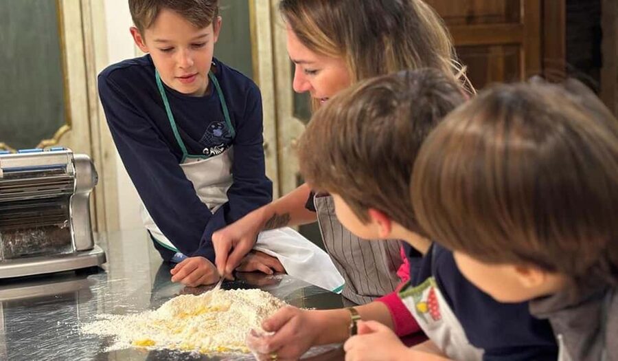 Milan: Cooking Class for Families with Children - The aperitif and the rhythm of the visit