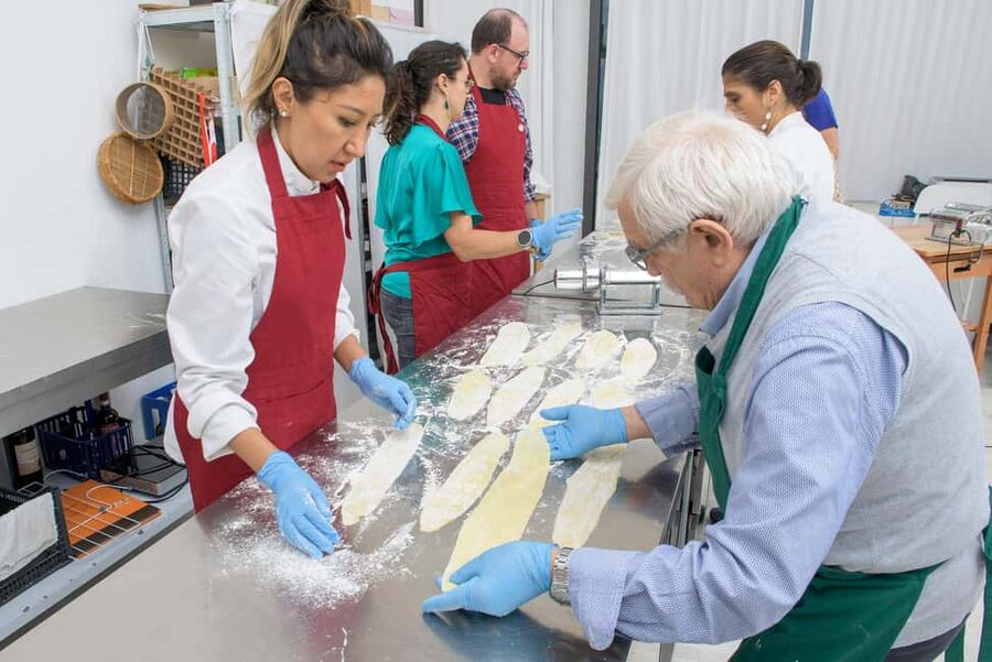 Milan: Italian Cooking Class with Food and Wine - The fresh pasta lesson is the strongest part