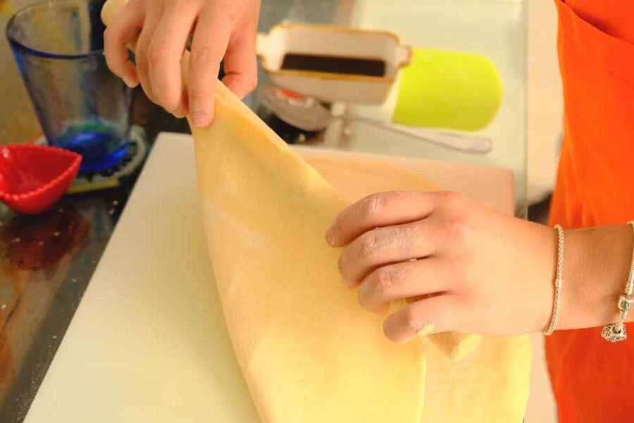 Milan: Pasta, Ravioli, and Gelato Class in a Glamorous Home - Tiramisu or Gelato for the Sweet Finish
