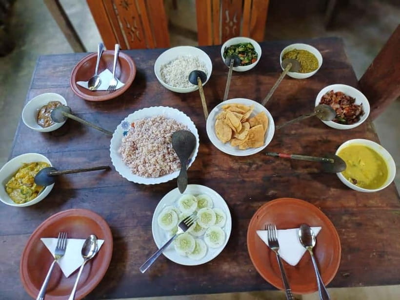 Mirissa: Cooking Class with Beer and Meal - The beer break and the meal afterward