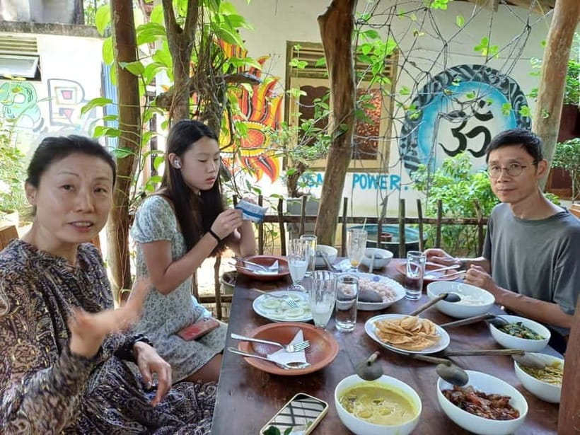 Mirissa: Cooking Class with Beer and Meal - Getting ready for the three-and-a-half-hour session