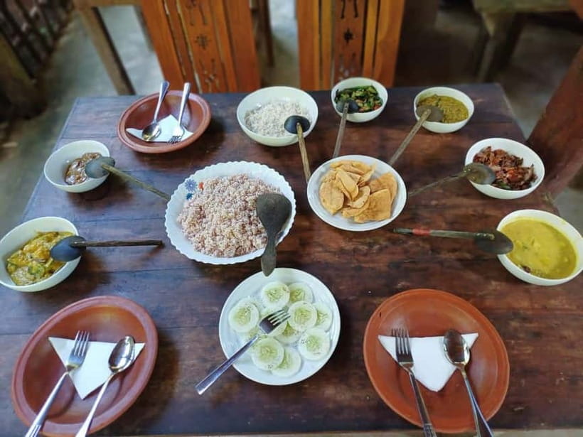 Mirissa: Cooking Class with Beer and Meal - What the cooking session is likely to involve