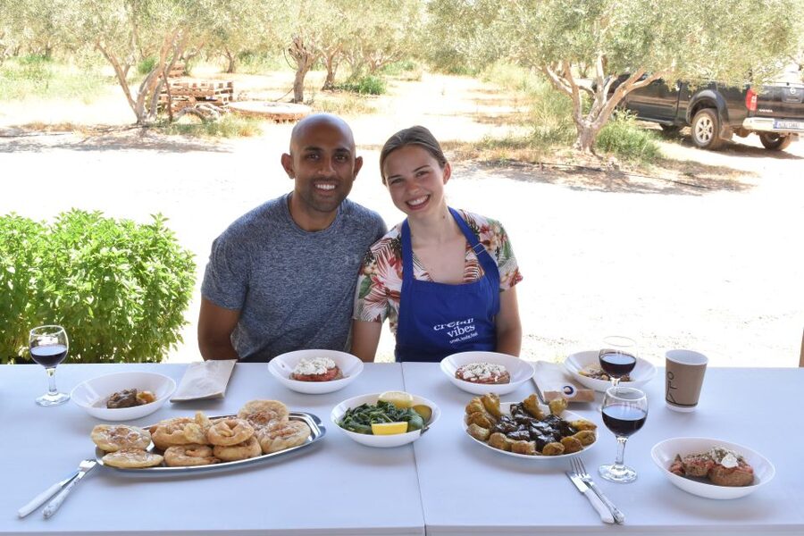Moires: Cooking Class and Olive Oil Tasting at a Family Farm - The olive oil lesson is more than a tasting