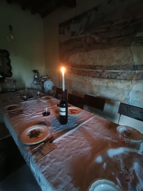 Montone: Pasta Making and Dinner at Cardaneto Castle - Who Will Enjoy This Most
