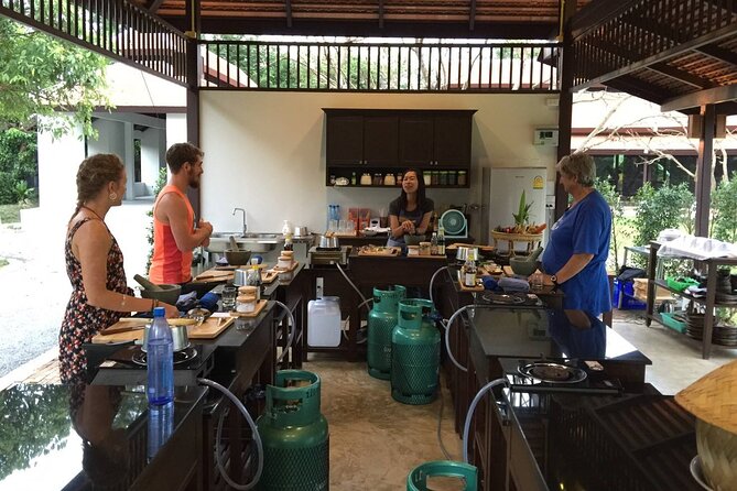 Morning Cooking Class in Traditional Pavilion with Beautiful Garden - Chiang Mai - Cooking three Thai dishes at your own station