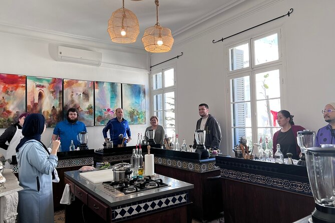 Moroccan 3 in 1 Cooking Experience - Baking bread at the neighborhood ferran