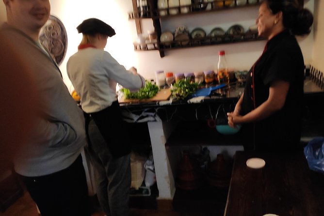 Moroccan Cuisine Fez Cooking Class - Shopping for ingredients in the Fez medina