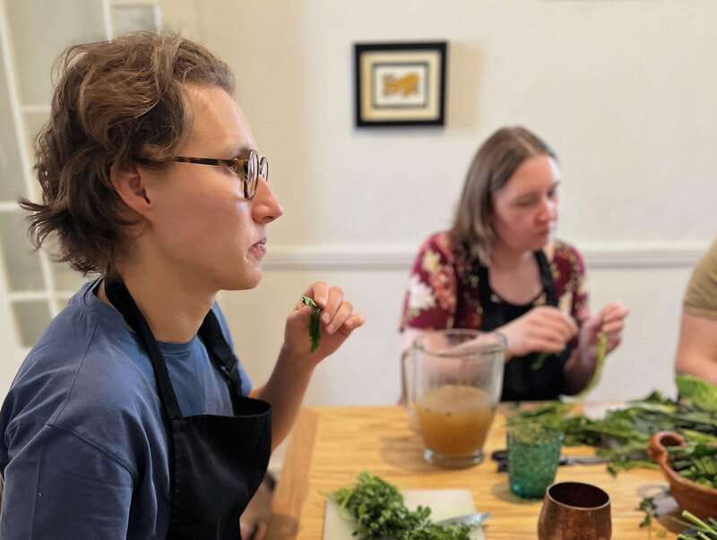 Muchos moles: Multi-variety mole cooking class and feast - Fresh tortillas and the value of hands-on work