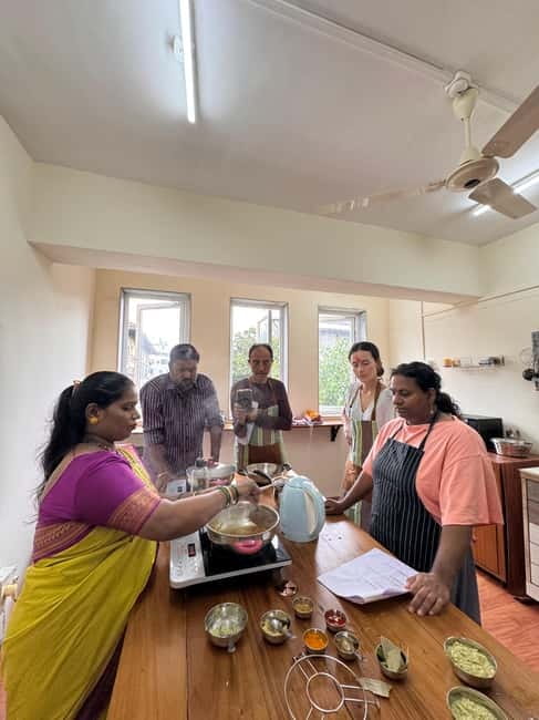 Mumbai: Indian Cooking Class & Cultural Delights - Key points at a glance