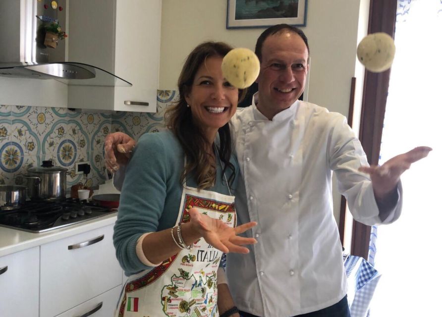 Naples: Fresh Pasta Cooking Class and Dinner with a Local - Starting with appetizers, drinks, and introductions