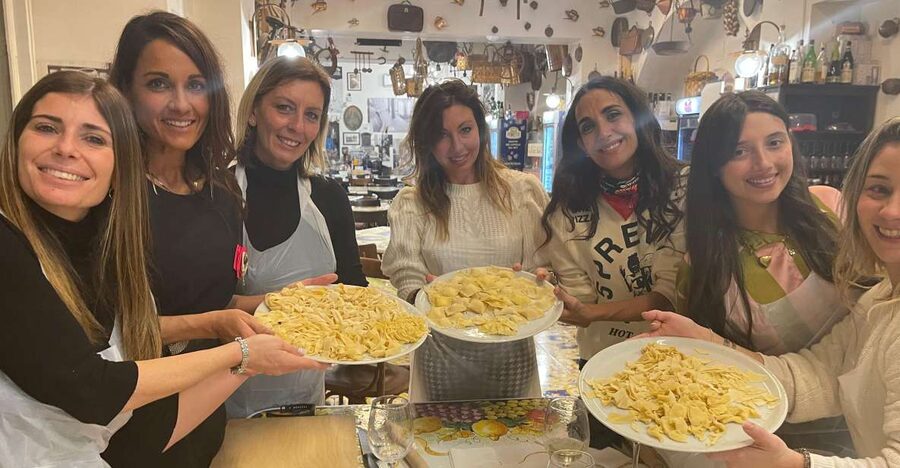 Naples: Pasta Cooking Class with Tiramisù and a Drink - Small details that improve the meal