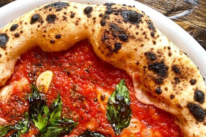 Naples Pizza Class: Learn, Bake & Eat the Authentic Pizza Taste - The guides add the local context