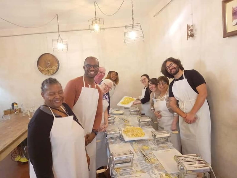 Naples: Traditional Italian Food Cooking Class at Restaurant - Choosing between pasta and pizza