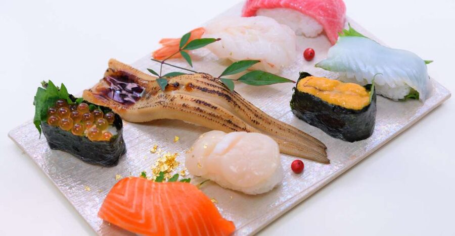 Nara: Cooking class, learning how to make authentic sushi - A Japanese spirits experience with a happi coat