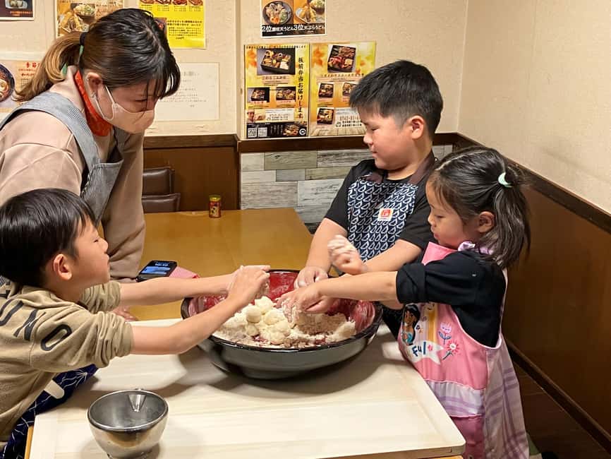 Nara: Udon and Tempura Cooking Class with Tasting - The value of a $52 cooking experience