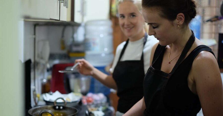 New Delhi: 5-Hour Traditional Cooking Class with Local Chef - Five hours of Indian cooking, from first spice to final sweet
