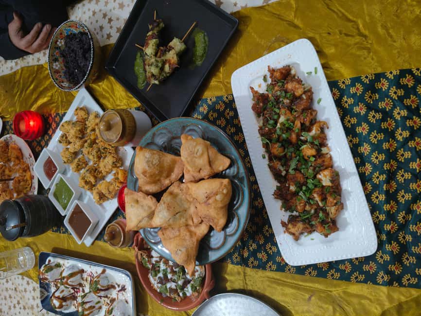 New Delhi: Full-Day Cooking Class learn 8 dishes with Locals - A 10 AM welcome in a Delhi home