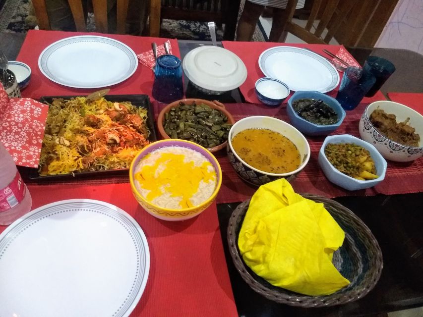 New Delhi: Full-Day Cooking Class learn 8 dishes with Locals - What the private format adds