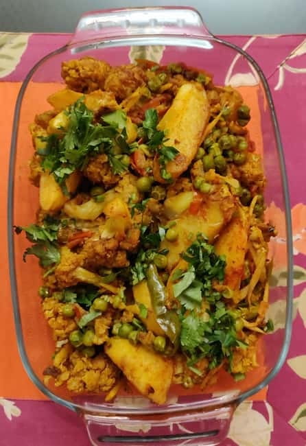 New Delhi: Traditional Indian Cooking Class & Market Visit - Cooking around dietary needs