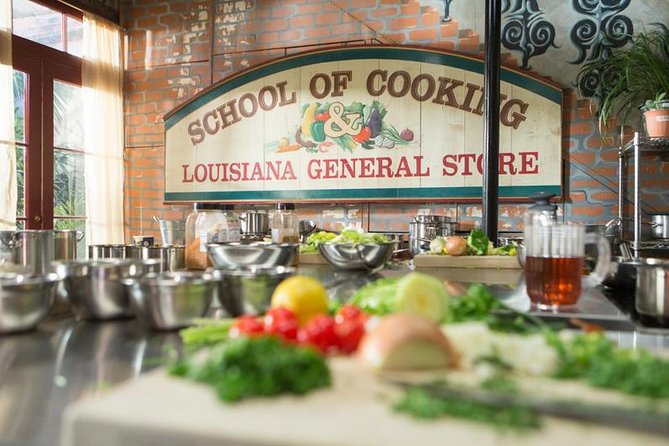 New Orleans Hands-On Cooking Class with Meal - A meal that also explains New Orleans