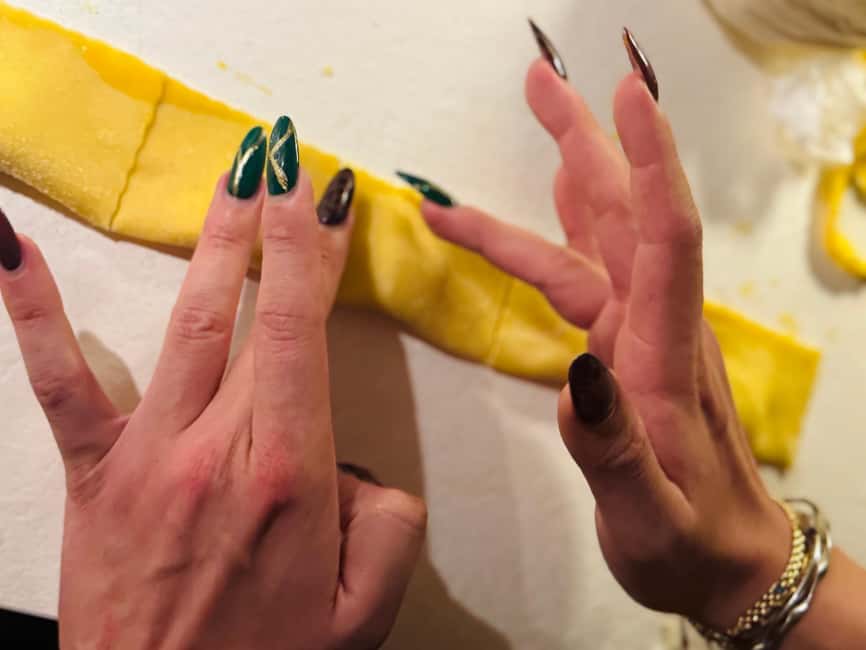 Nice: Mediterranean Fresh Pasta Cooking Class with Dinner - Why this pasta class works as a Nice evening