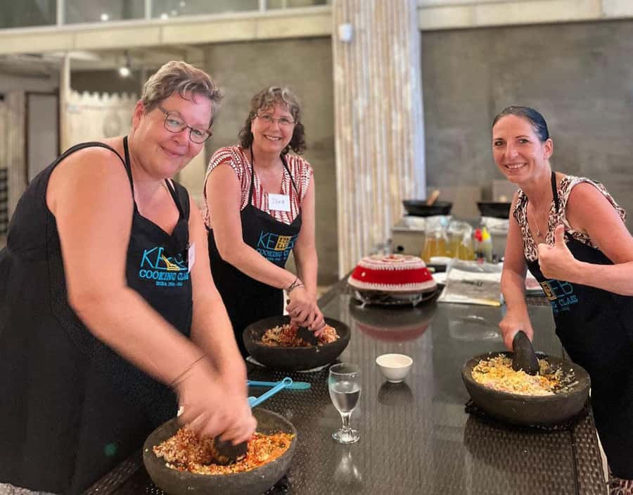 Nusa Dua: Balinese Cooking Class with Market Tour - The spice pastes are the heart of the lesson