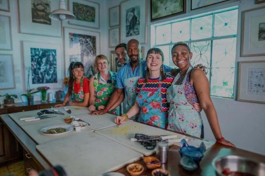 Oaxaca: Cooking Class with No Set Menu &Local Market Tour - A local market visit with a reason