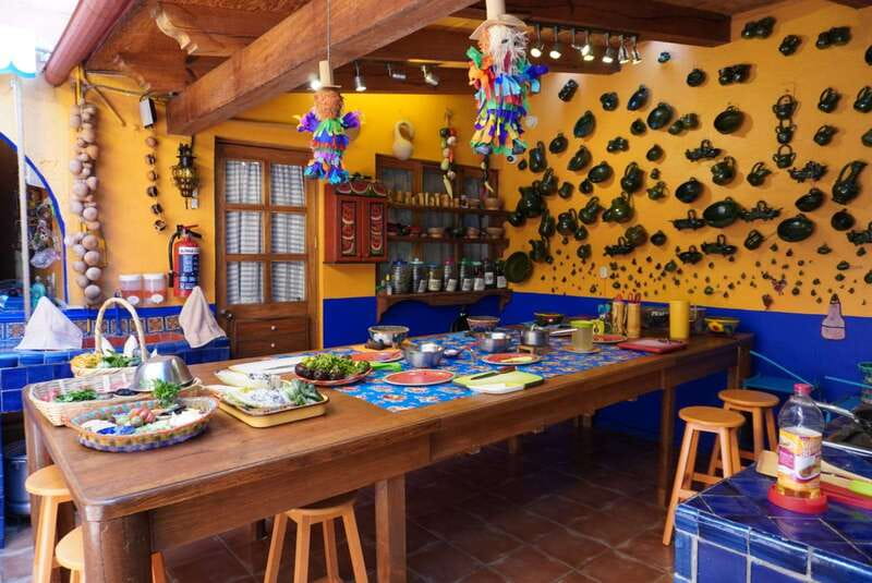 Oaxaca: Traditional Oaxacan Cooking Class with Market Visit - What $133 per person gets you