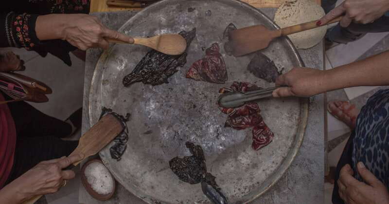 Oaxaca: Traditional Oaxacan Food Cooking Class - Why this Oaxaca cooking class feels different